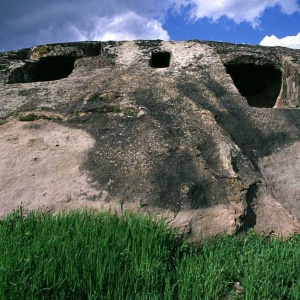 Domus de Janas di Genna Salixi