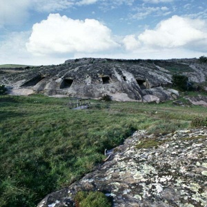 Veduta panoramica della necropoli di Genna Salixi